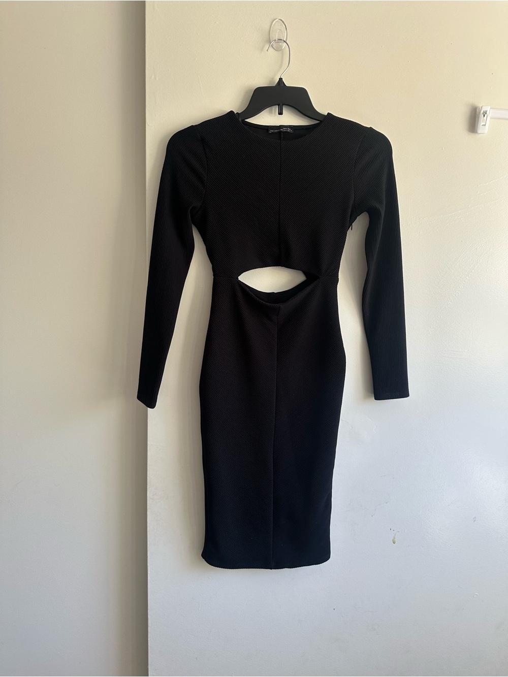 Black Long-Sleeve Midi Dress with Front Cutout
